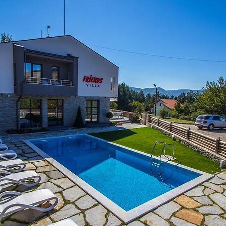Enchets Family Hotel Friends Villa מראה חיצוני תמונה