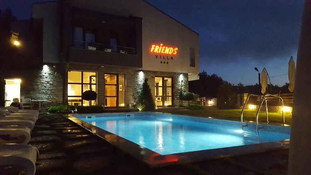 Enchets Family Hotel Friends Villa מראה חיצוני תמונה